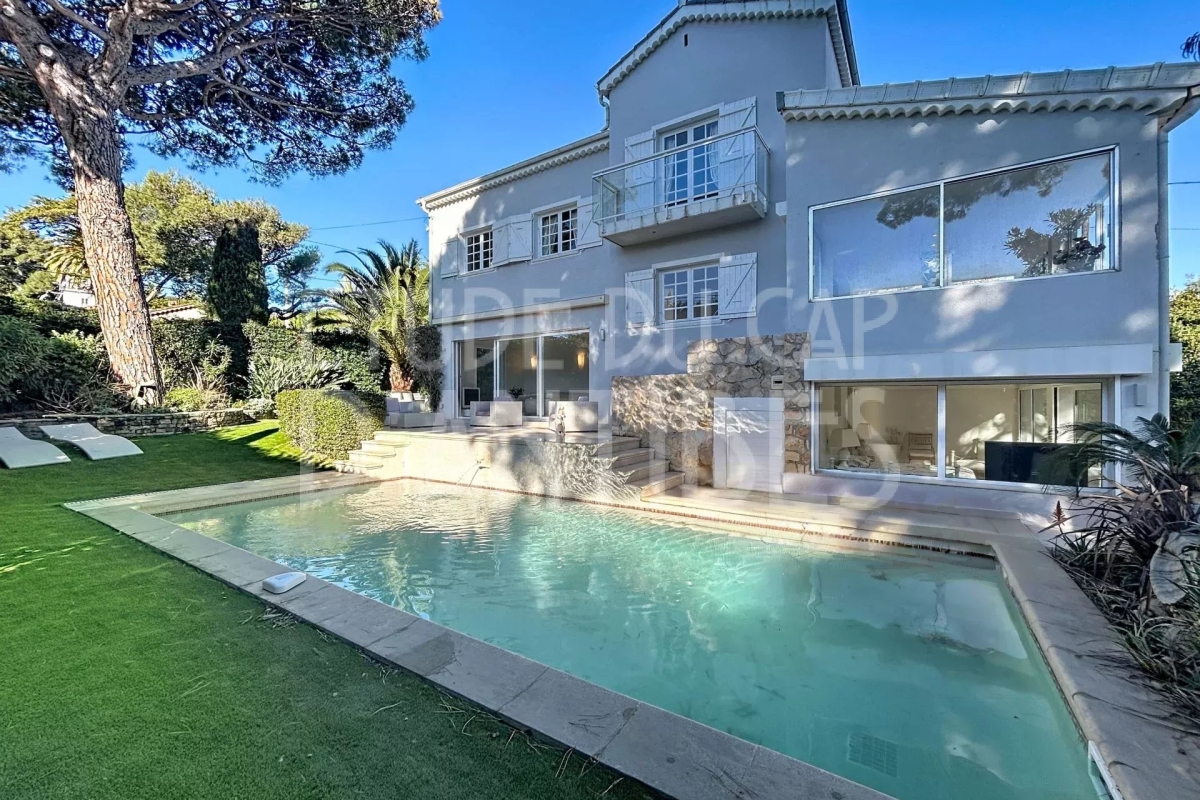 Maison de luxe à vendre à Cap d'Antibes, 2 950 000 €, Photo 2