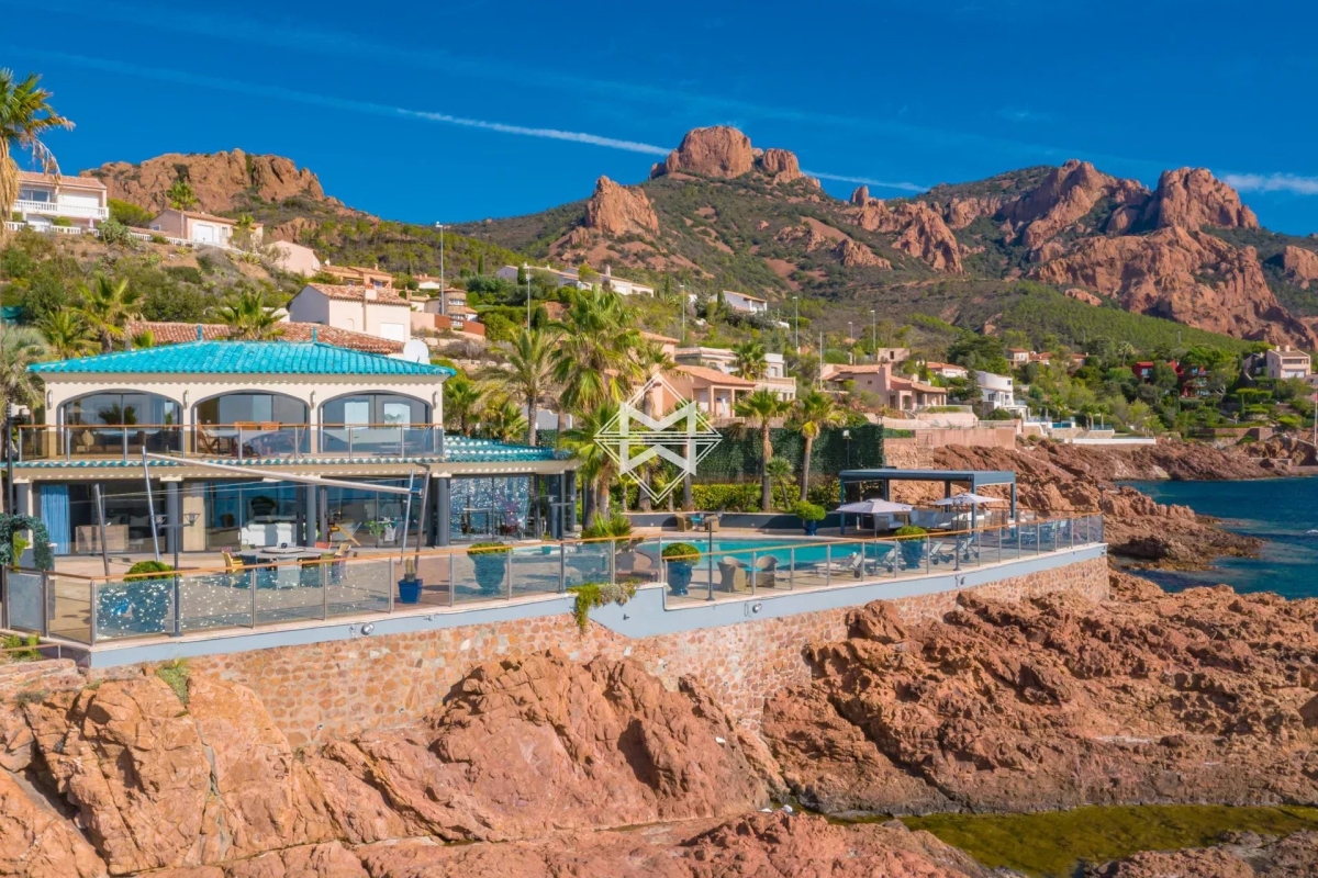 Maison de luxe à vendre à Agay, 5 800 000 €, Photo 3