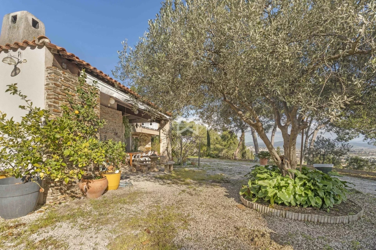Maison de luxe à vendre à Les Salins d'Hyères, 2 150 000 €, Photo 4