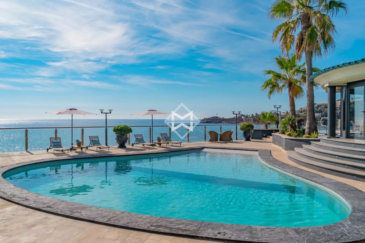 Maison de luxe à vendre à Agay, 5 800 000 €, Photo 7