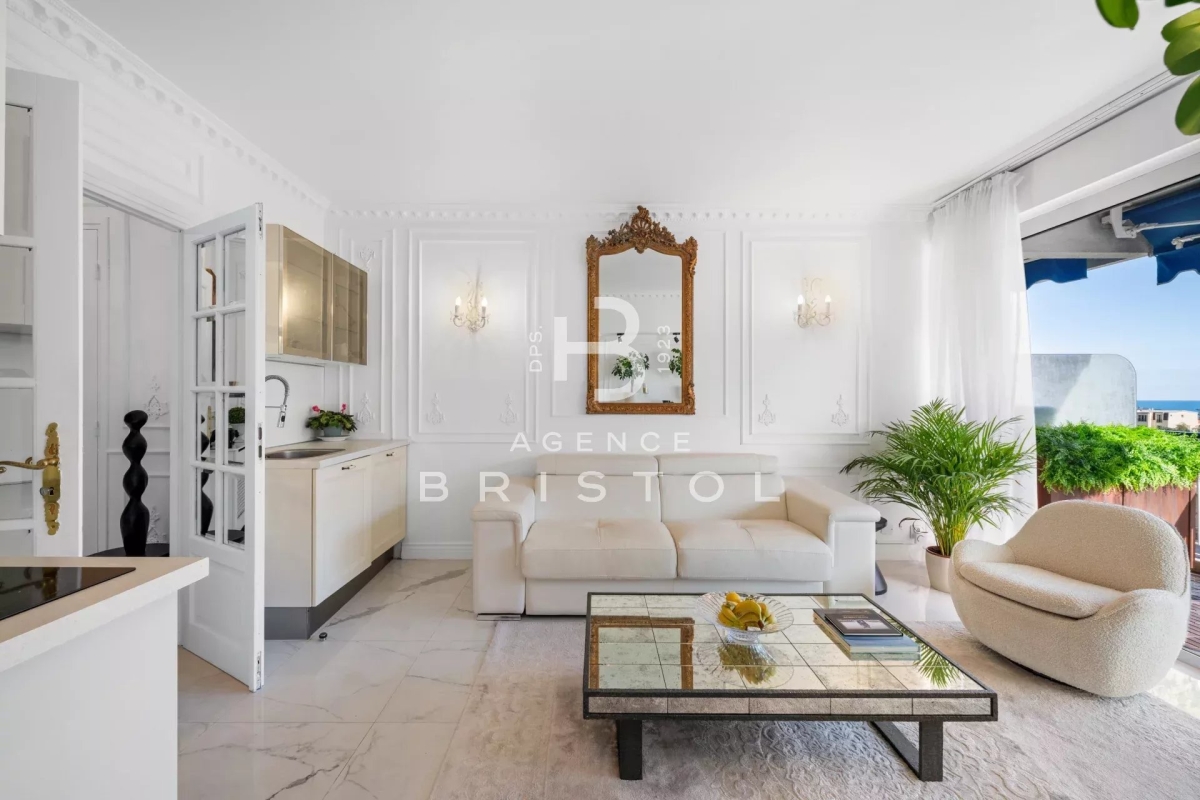 Luxury Apartment for sale in Beaulieu-sur-Mer, 970 000 €, Photo 1