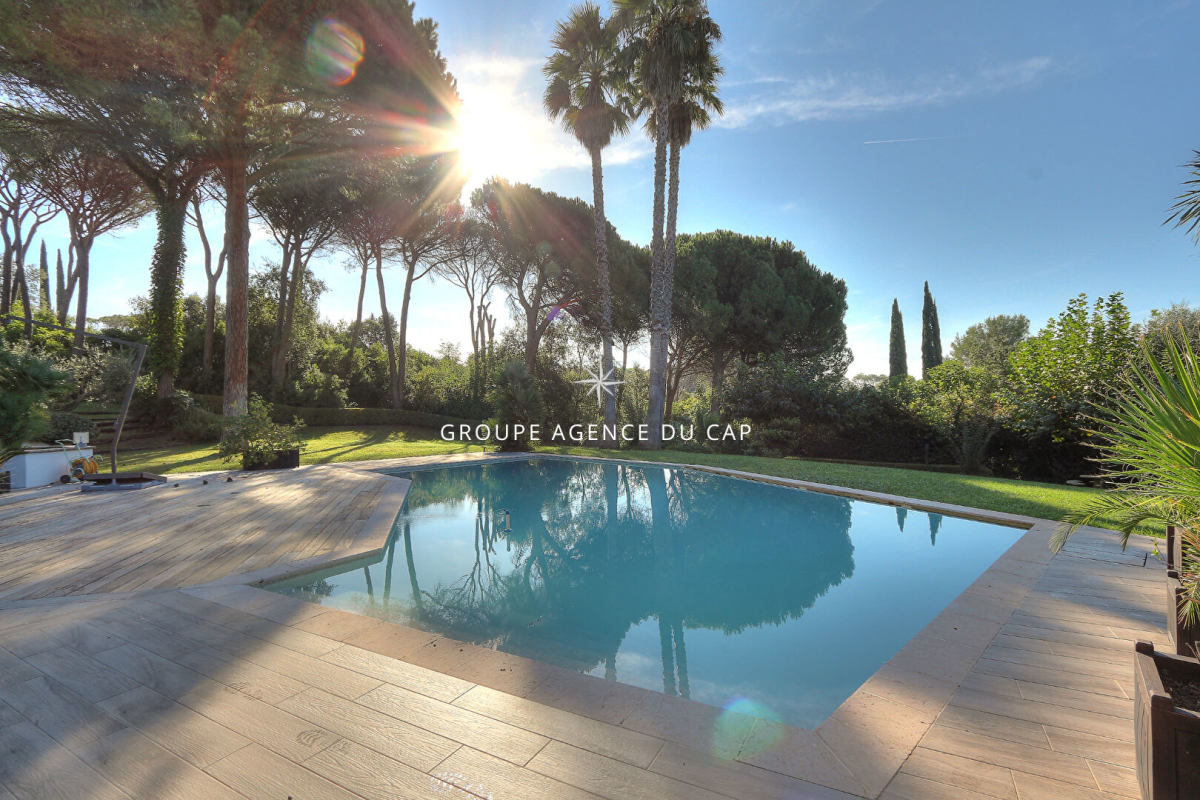 Luxury House for sale in Saint-Raphaël, 2 990 000 €, Photo 2