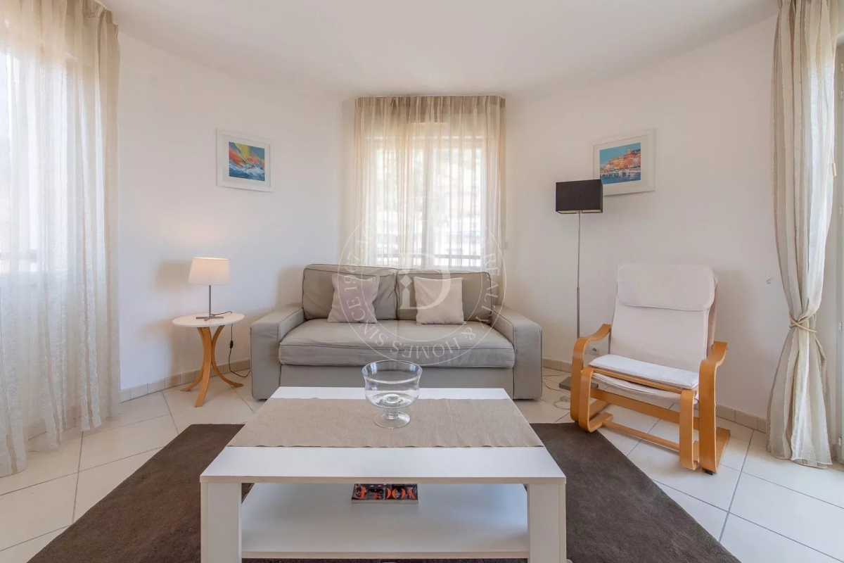Luxury Apartment for sale in Beaulieu-sur-Mer, 670 000 €, Photo 4