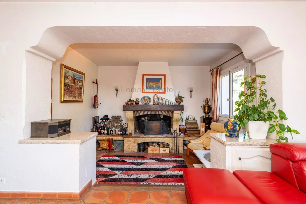 Maison de luxe à vendre à Antibes, 1 690 000 €, Photo 7