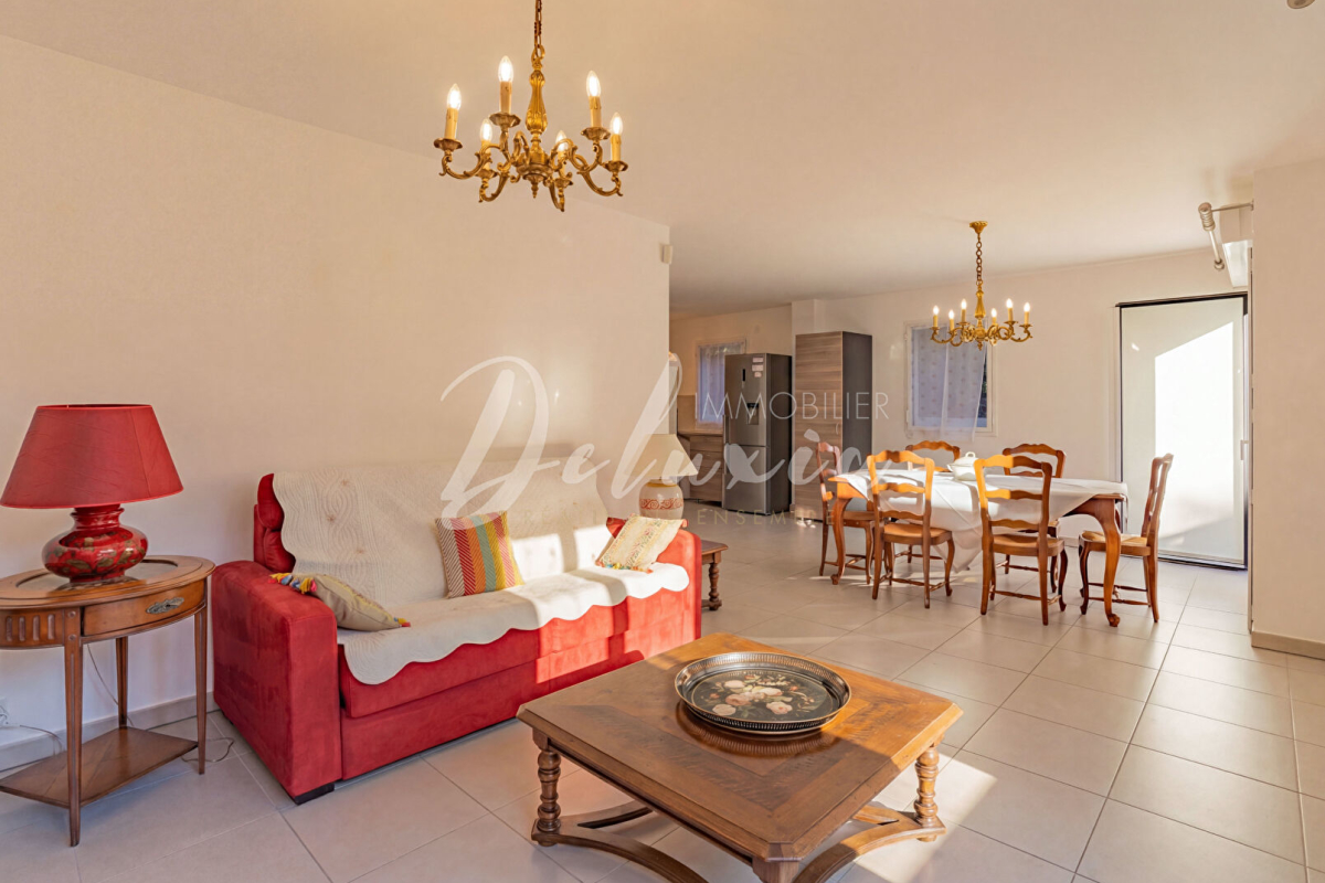 Luxury Apartment for sale in Saint-Raphaël, 487 000 €, Photo 4