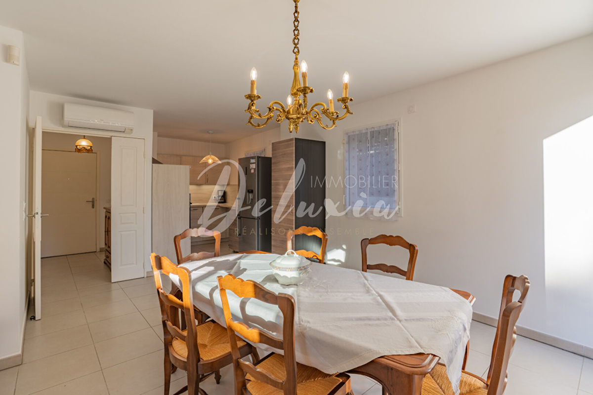 Luxury Apartment for sale in Saint-Raphaël, 487 000 €, Photo 5