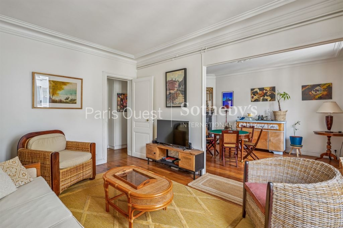 Appartement de luxe à vendre à Neuilly-sur-Seine, 600 000 €, Photo 1