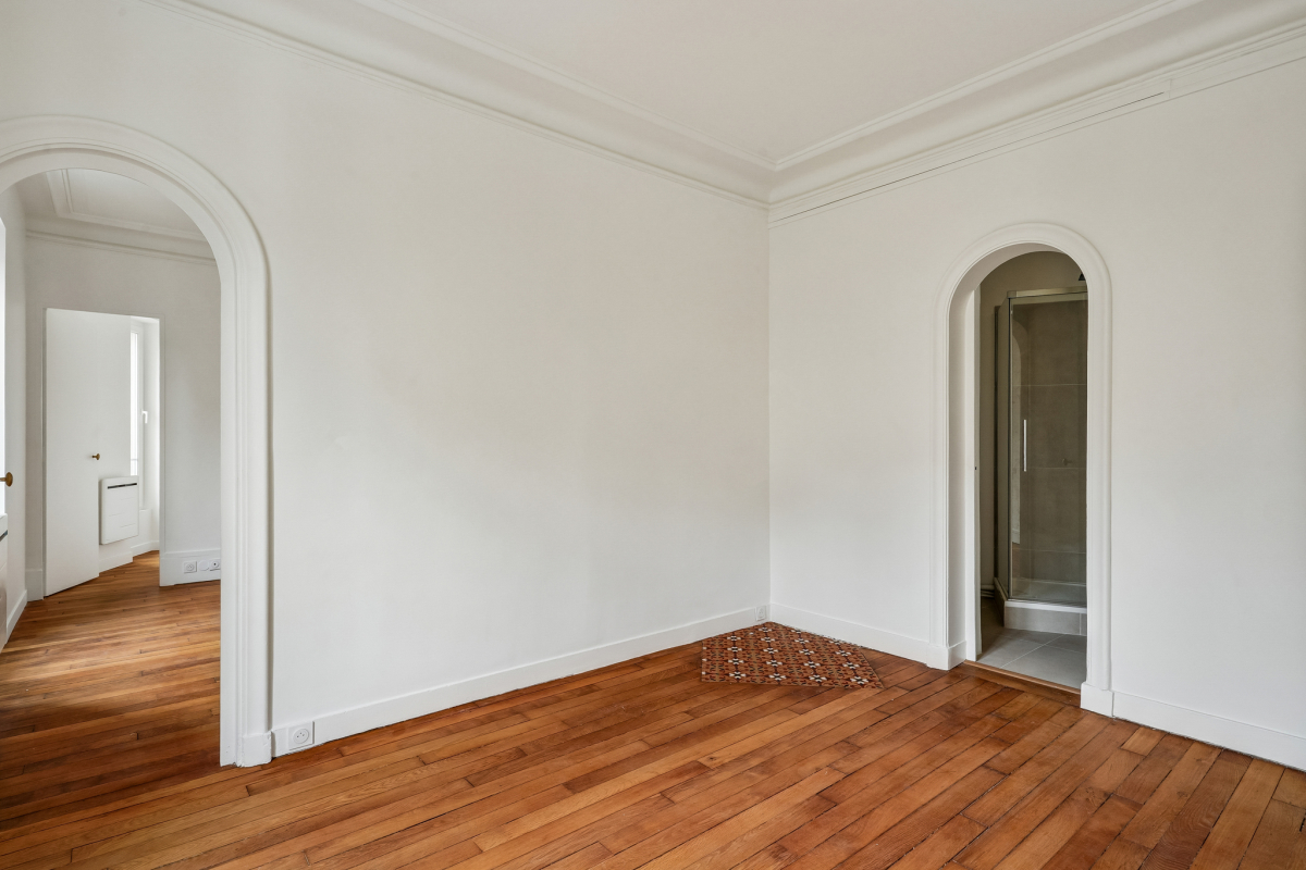 Luxury Apartment for sale in Paris 14Ème, 695 000 €, Photo 4