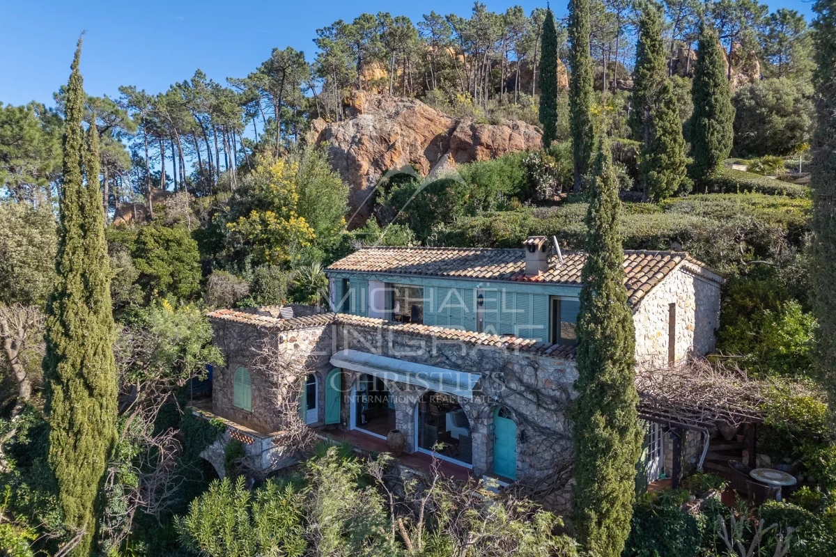 Luxury House for sale in Théoule-sur-Mer, 2 270 000 €, Photo 1