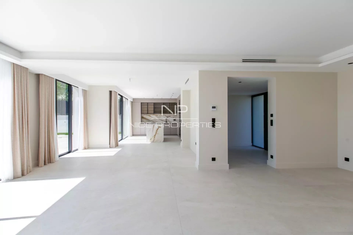 Maison de luxe à vendre à Mouans-Sartoux, 1 990 000 €, Photo 2