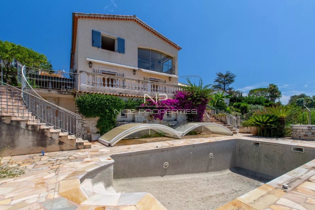 Luxury House for sale in Saint-Paul-de-Vence, 1 150 000 €, Photo 2