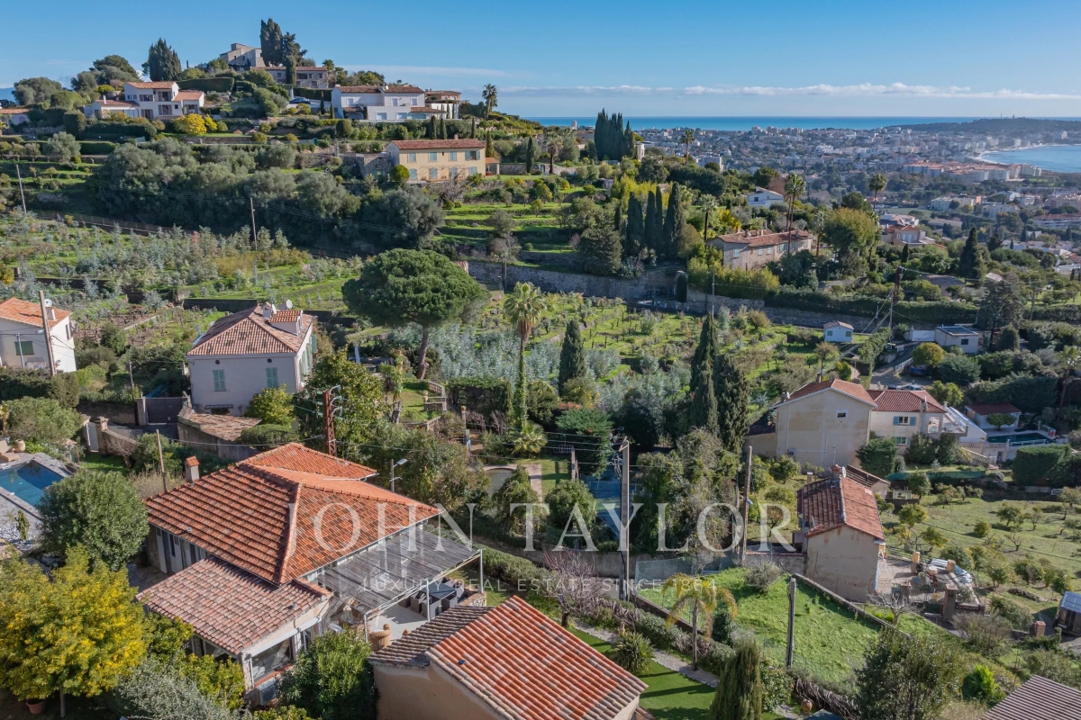 Maison de luxe à vendre à Le Golfe Juan, 2 250 000 €, Photo 2