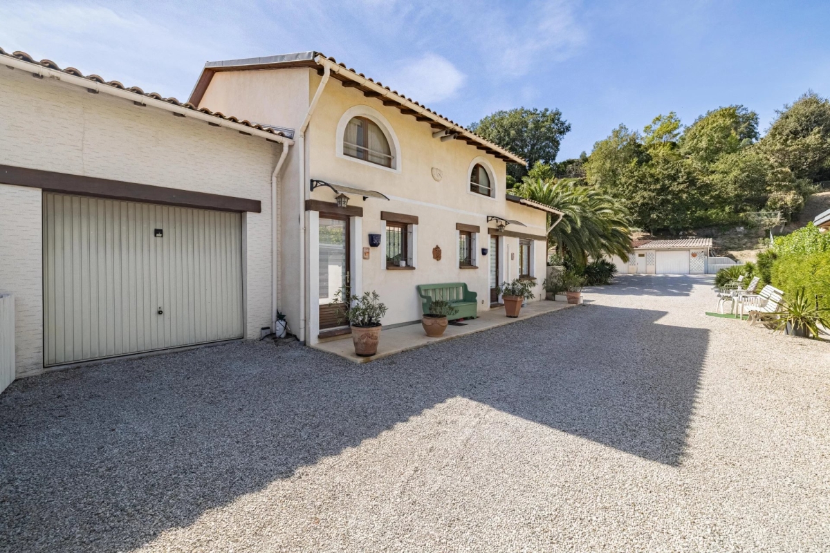 Maison de luxe à vendre à Saint-Paul-de-Vence, 1 880 000 €, Photo 3