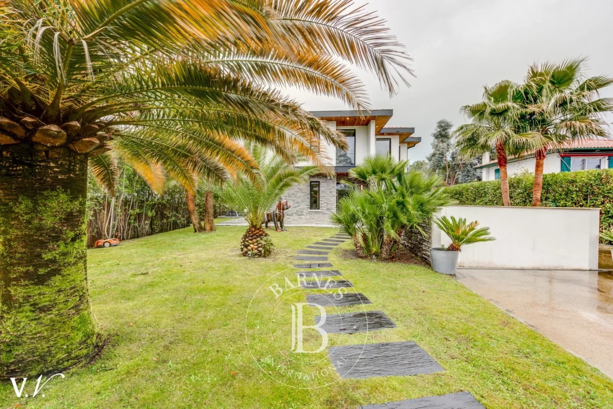 Luxury House for sale in Anglet, 2 950 000 €, Photo 3