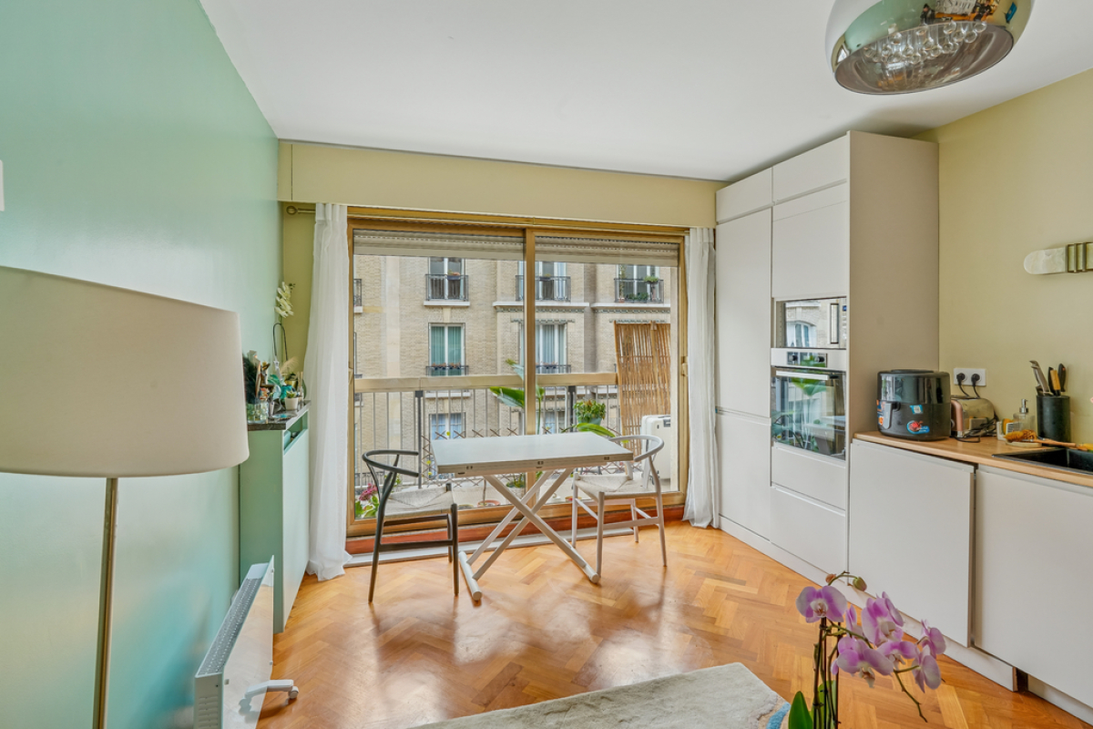 Appartement de luxe à vendre à Paris 16ème, 1 125 000 €, Photo 2