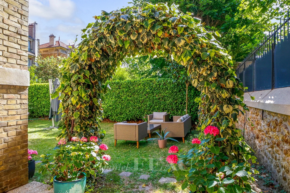 Maison de luxe à vendre à Versailles, 2 450 000 €, Photo 3