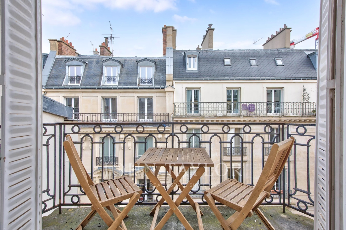 Luxury Apartment for sale in Paris 17ème, 1 010 000 €, Photo 1