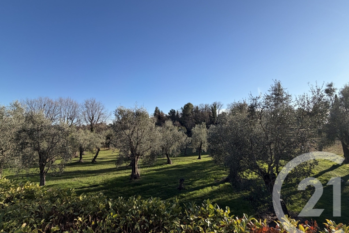 Maison de luxe à vendre à Châteauneuf-Grasse, 945 000 €, Photo 3