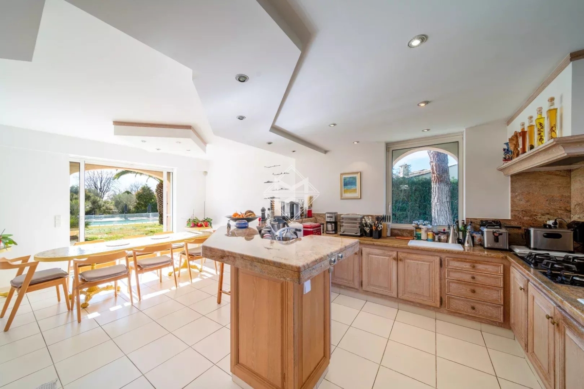 Maison de luxe à vendre à Mougins, 4 470 000 €, Photo 5