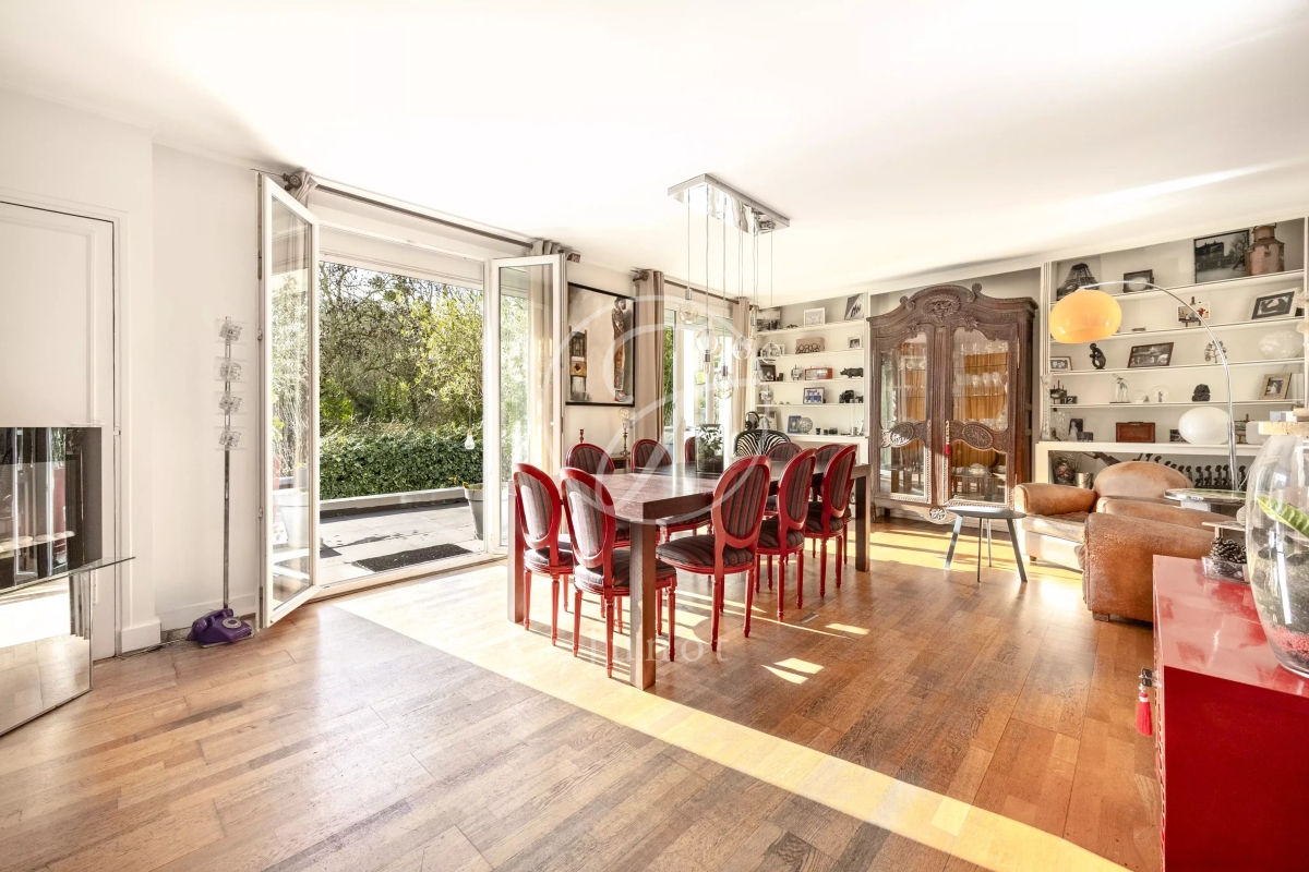 Maison de luxe à vendre à Suresnes, 1 195 000 €, Photo 6