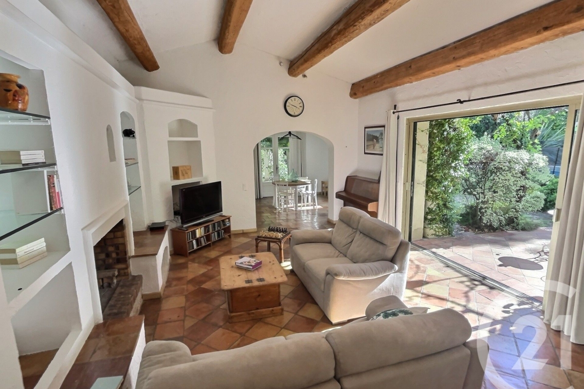 Maison de luxe à vendre à Roquefort-les-Pins, 1 095 000 €, Photo 7