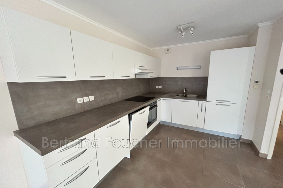 Luxury Apartment for sale in Cavalaire-sur-Mer, 499 000 €, Photo 5