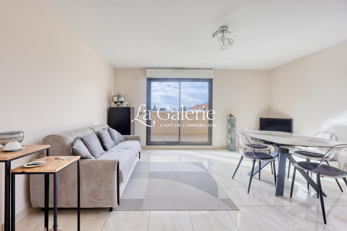 Appartement de luxe à vendre à Hyères, 330 000 €, Photo 6