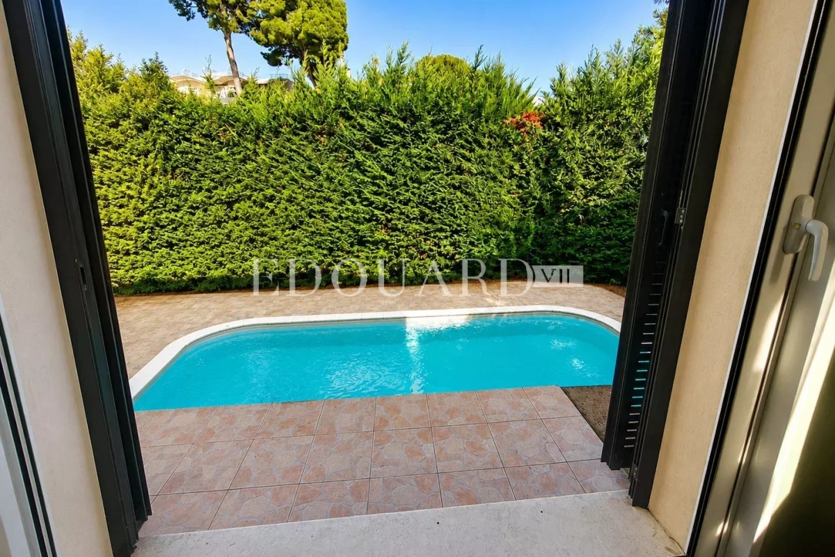 Maison de luxe à vendre à Roquebrune-Cap-Martin, 2 120 000 €, Photo 2