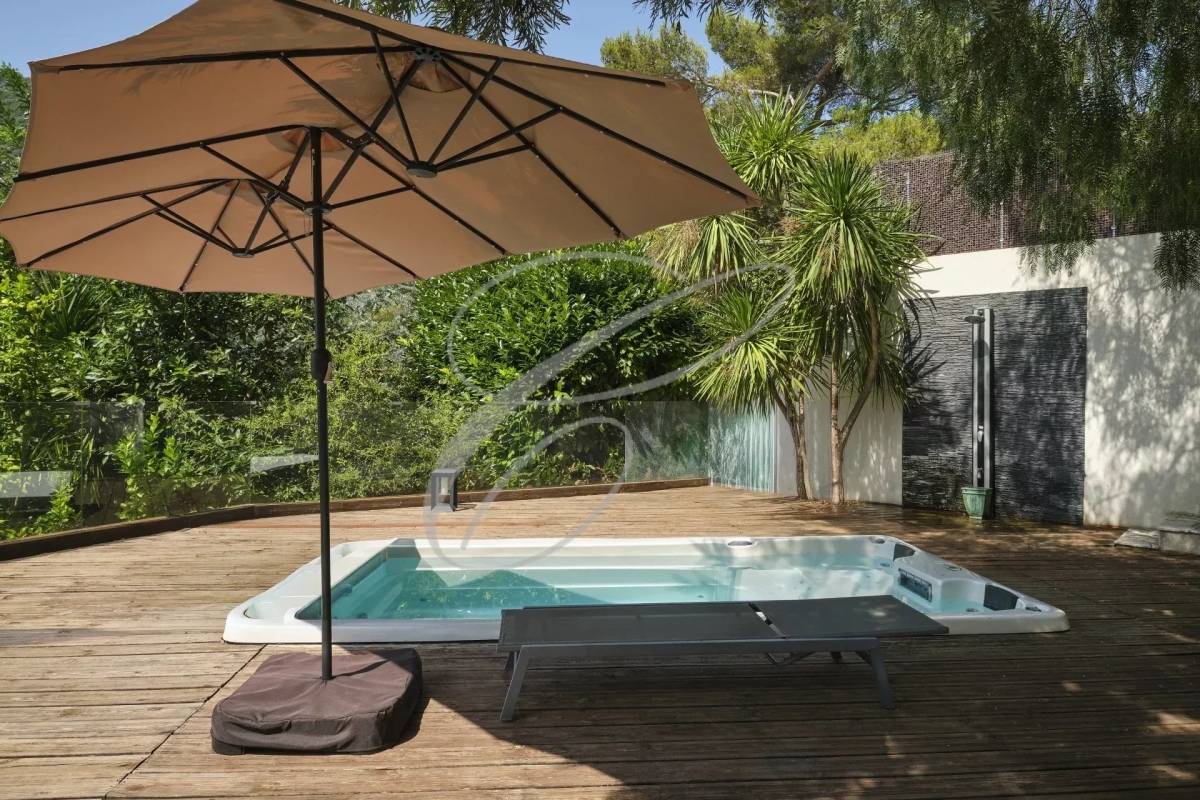 Luxury House for sale in Roquebrune-Cap-Martin, 1 500 000 €, Photo 3