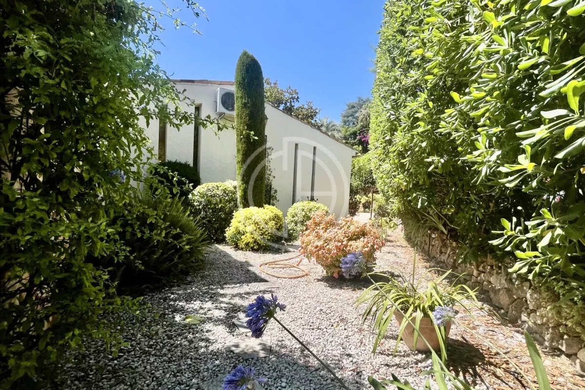 Maison de luxe à vendre à Cannes, 1 690 000 €, Photo 3