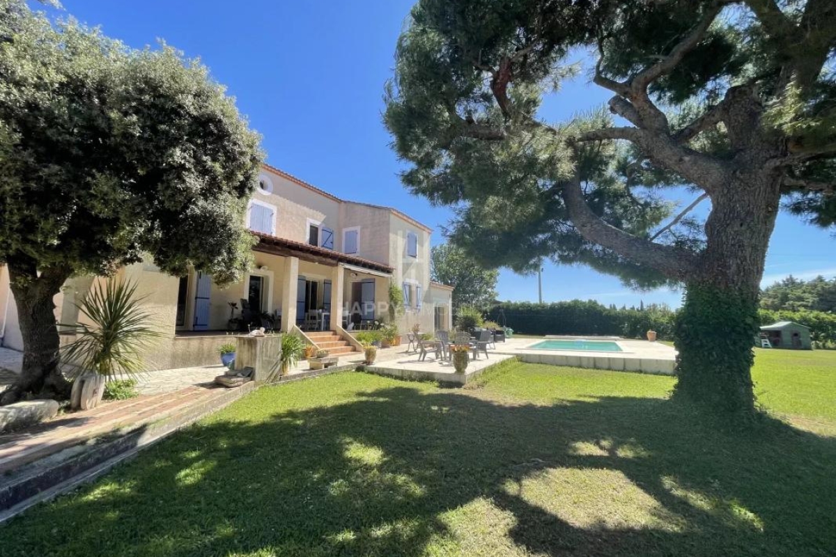 Maison de luxe à vendre à Mouriès, 798 000 €, Photo 3