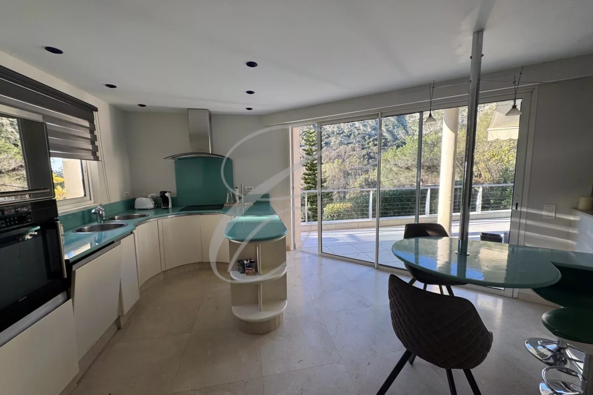 Luxury House for sale in Roquebrune-Cap-Martin, 1 500 000 €, Photo 5