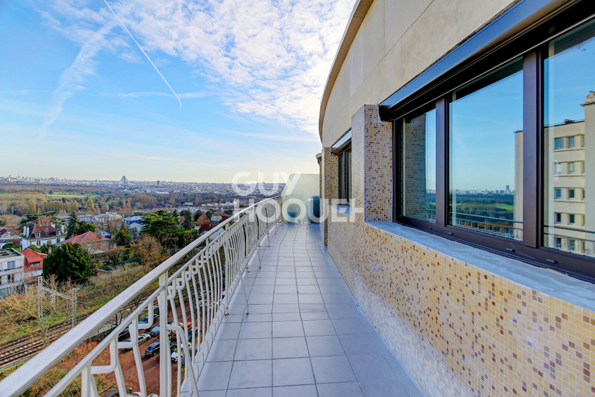 Appartement de luxe à louer à Saint-Cloud, 2 400 €, Photo 1