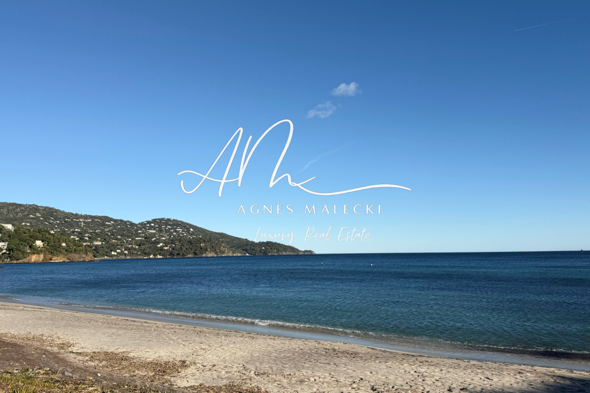 Appartement de luxe à vendre à Le Lavandou, 265 000 €, Photo 4