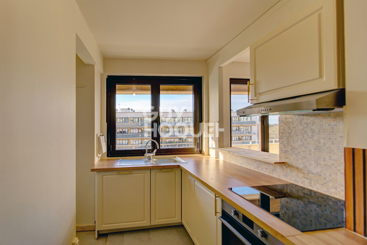 Appartement de luxe à louer à Saint-Cloud, 2 400 €, Photo 4