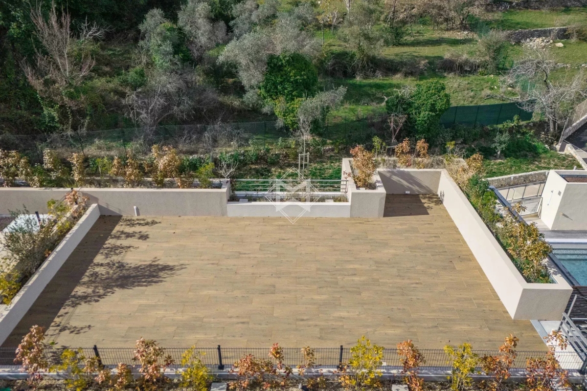 Appartement de luxe à vendre à Mougins, 925 000 €, Photo 2