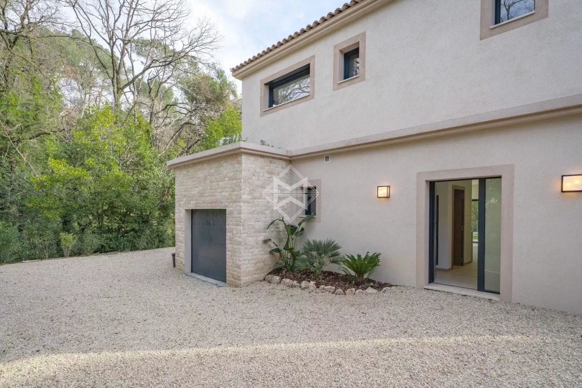 Maison de luxe à vendre à Mougins, 1 575 000 €, Photo 2