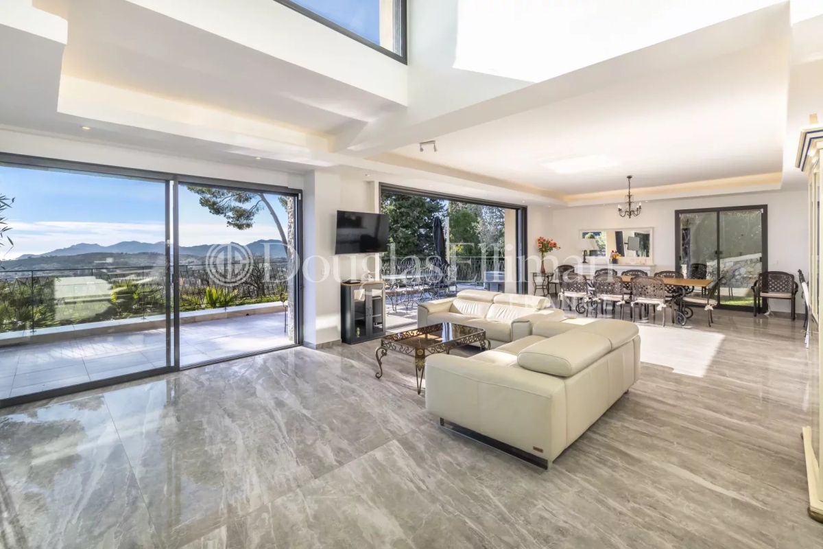 Maison de luxe à vendre à Mougins, 2 979 000 €, Photo 3