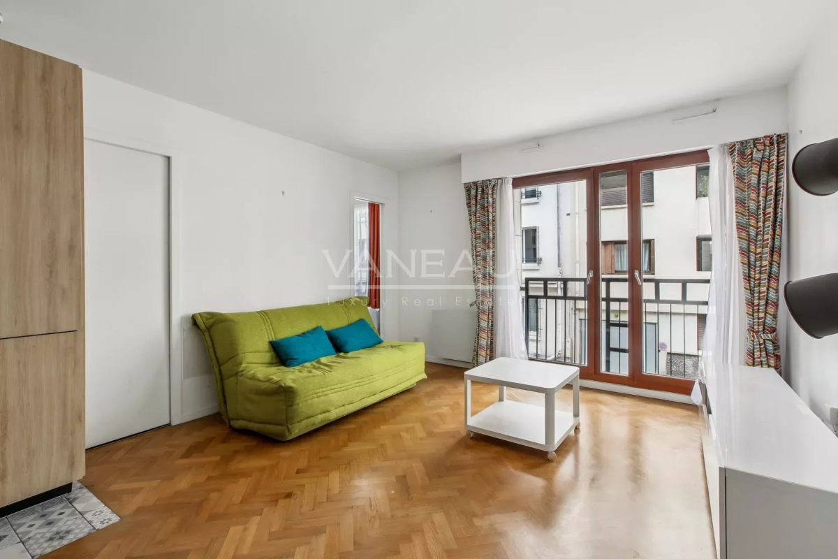 Luxury Apartment for sale in Paris 12Ème, 342 000 €, Photo 3