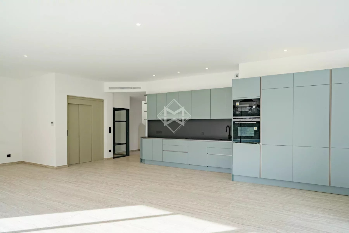 Maison de luxe à vendre à Mougins, 1 575 000 €, Photo 4