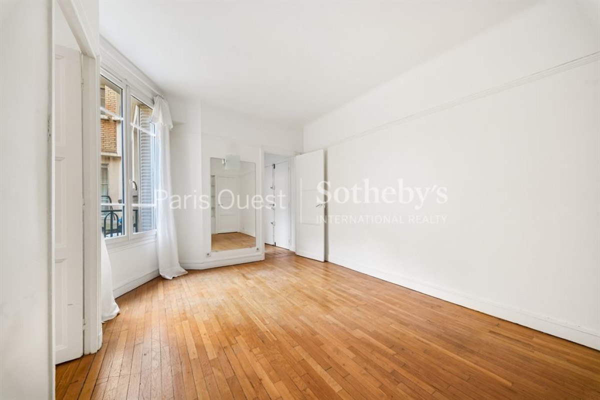 Appartement de luxe à vendre à Paris 16Ème, 371 000 €, Photo 2