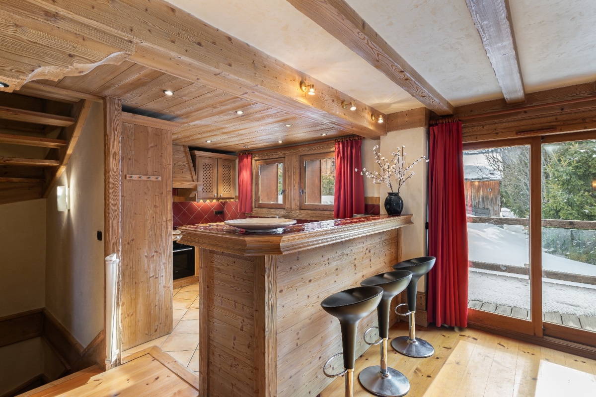Luxury House for sale in Meribel les Allues, 2 695 000 €, Photo 2