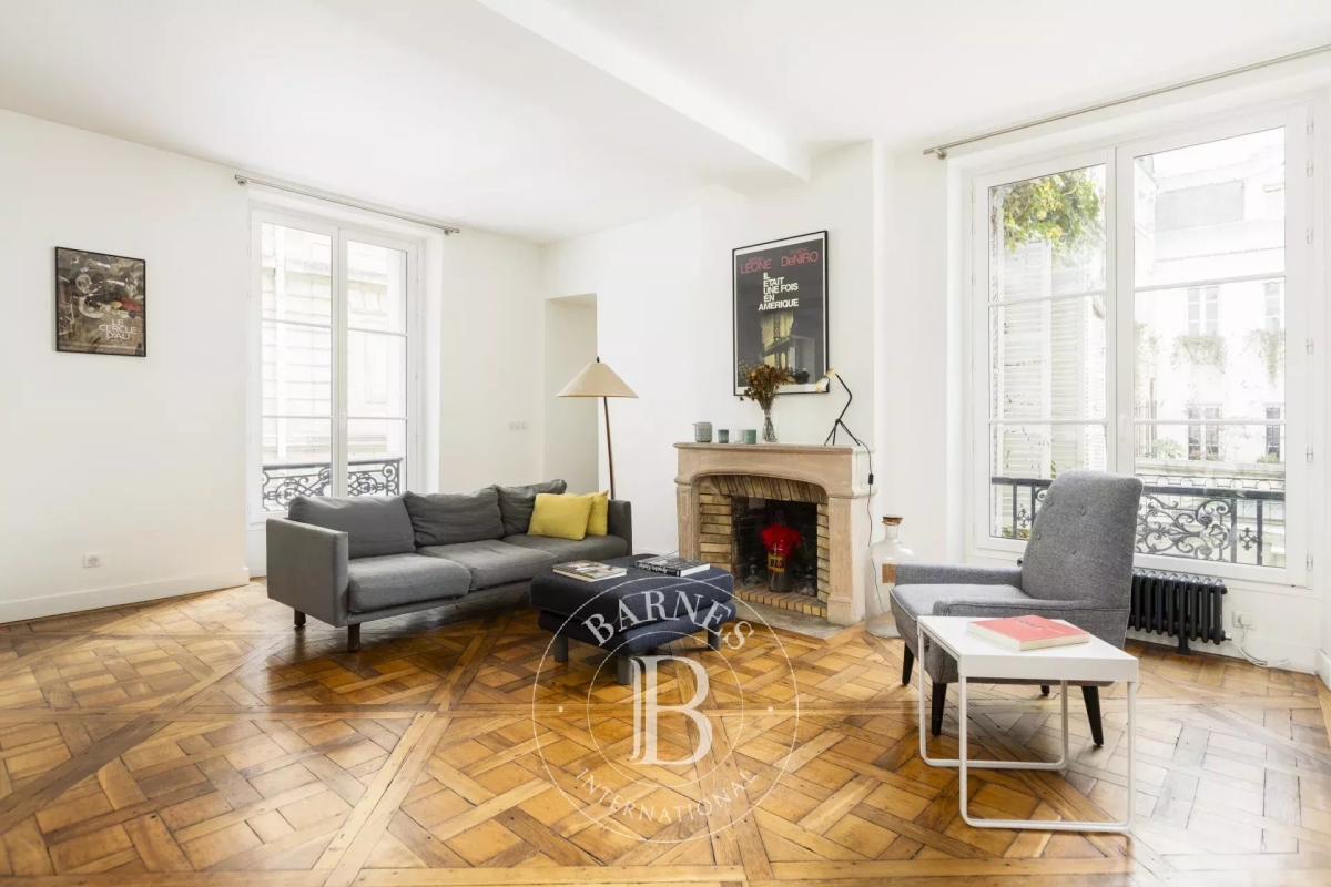 Luxury Apartment for sale in Paris 6Ème, 1 680 000 €, Photo 2