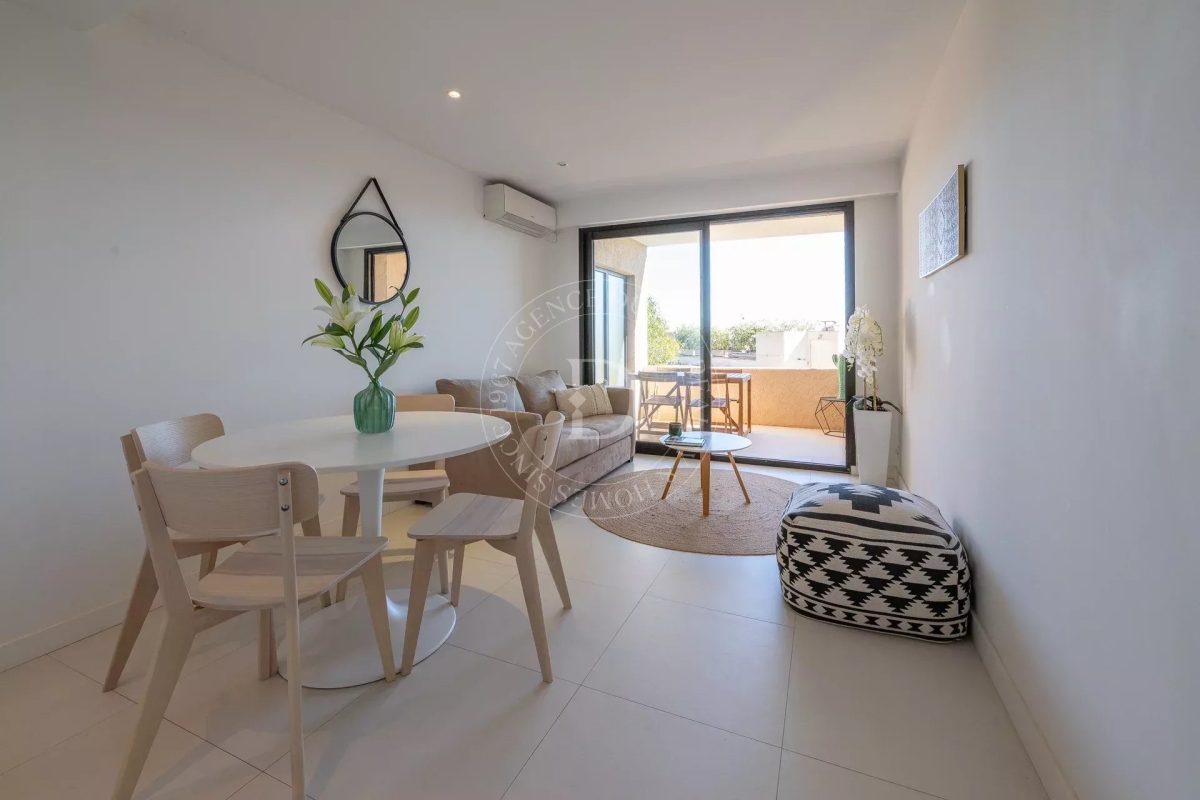 Appartement de luxe à vendre à Villefranche-sur-Mer, 265 000 €, Photo 2