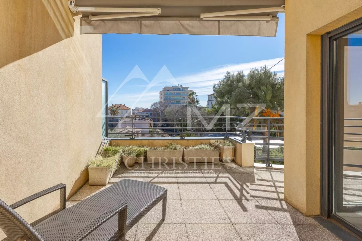 Appartement de luxe à vendre à Cannes, 789 000 €, Photo 3