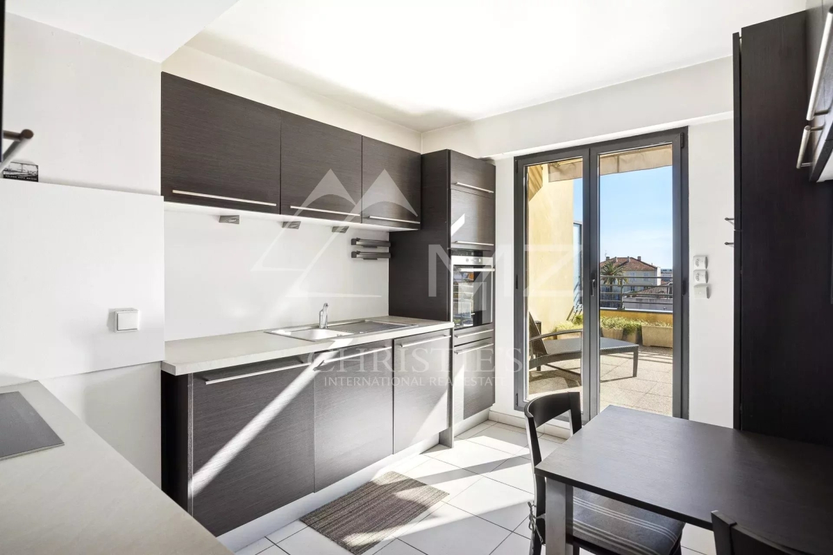Appartement de luxe à vendre à Cannes, 789 000 €, Photo 4