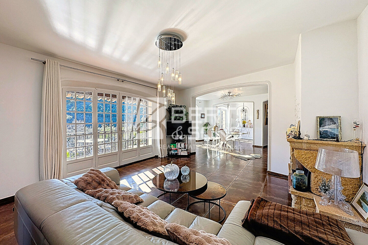 Luxury House for sale in Mandelieu-la-Napoule, 1 390 000 €, Photo 7