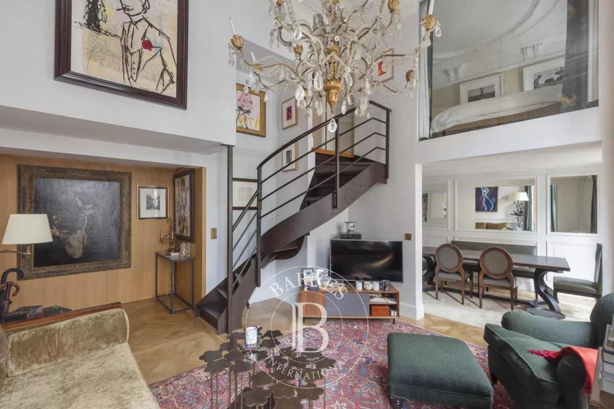 Luxury Apartment for sale in Paris 1Er, 1 260 000 €, Photo 1