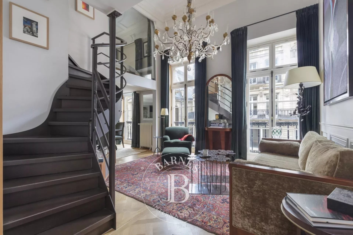 Luxury Apartment for sale in Paris 1Er, 1 260 000 €, Photo 2