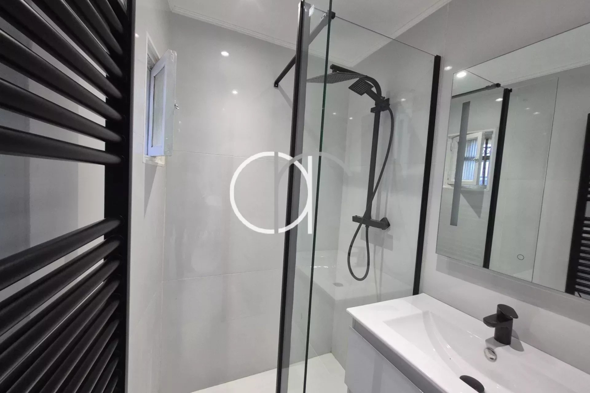 Appartement de luxe à vendre à Cannes, 196 000 €, Photo 3